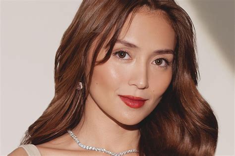 Newly single Kathryn Bernardo opens up about forgiveness.